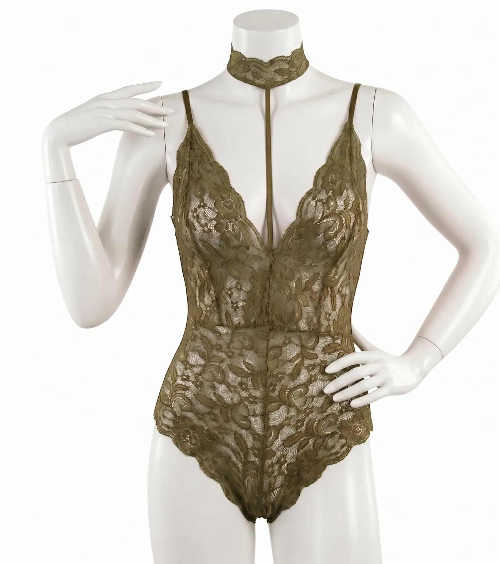 Body en dentelle, col choker intégré et dos nu croisé
