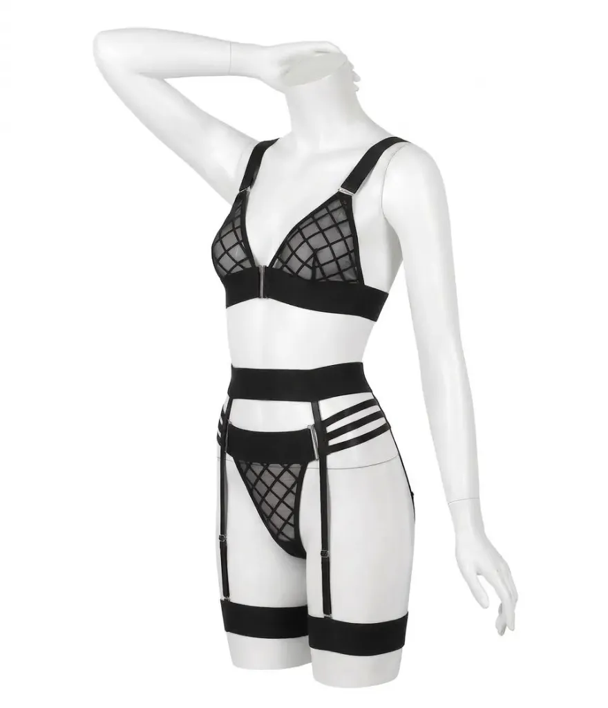 Ensemble Lingerie 4 Pièces Harnais et Tulle Quadrillé 